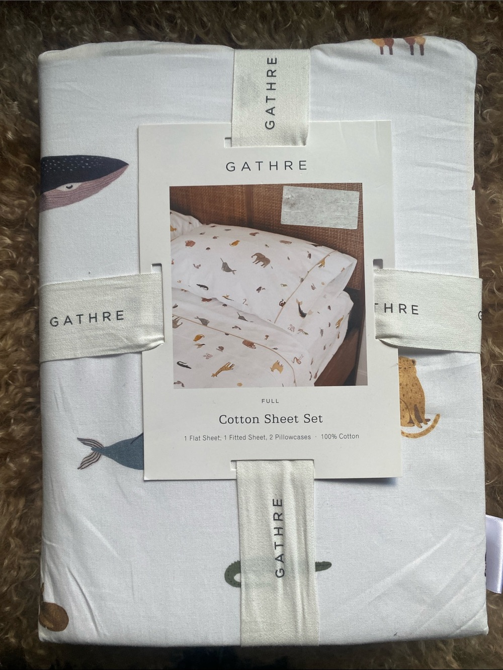 NWT Gathre White Cotton Sheet Set with Animal Print